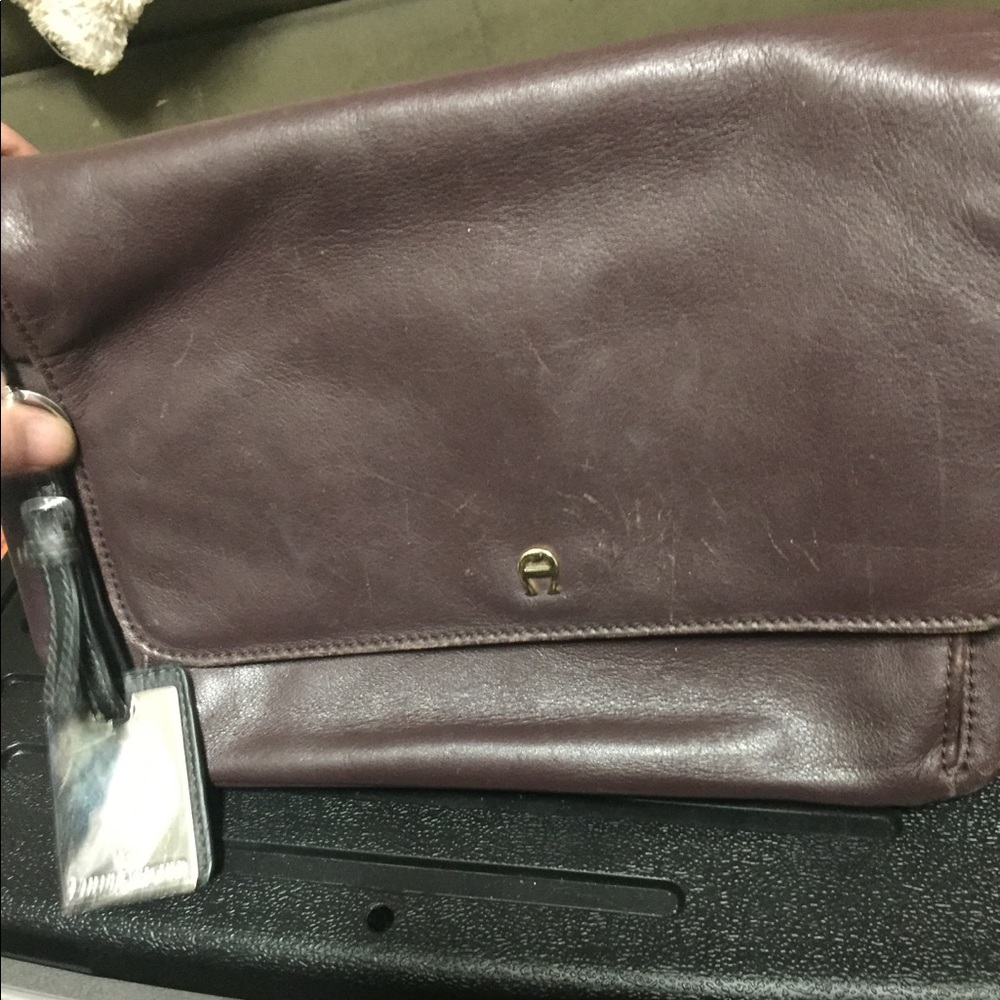 Purse - Picture 2 of 2